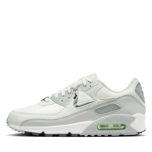 Women's Nike Air Max 90 SE - Sail/Metallic Silver