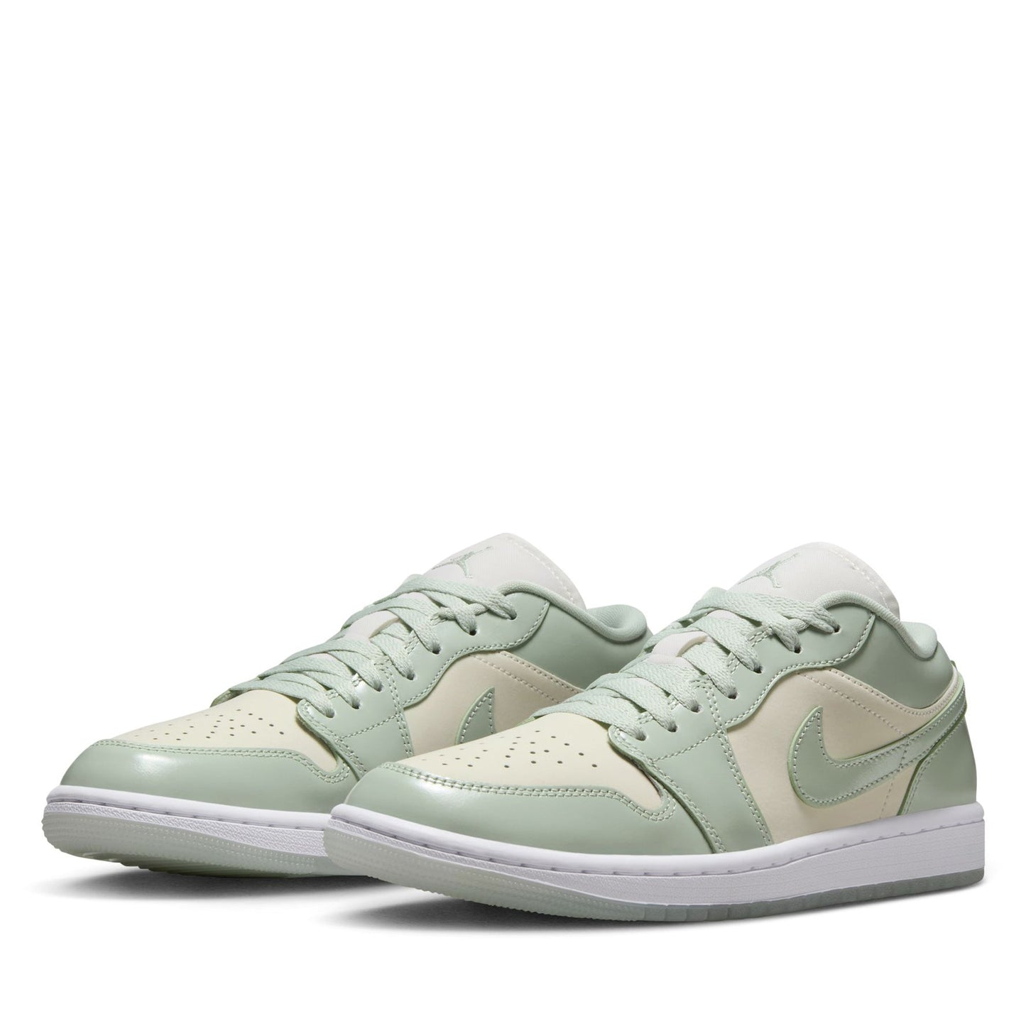 Women's Air Jordan 1 Low SE - Sail/Seafoam