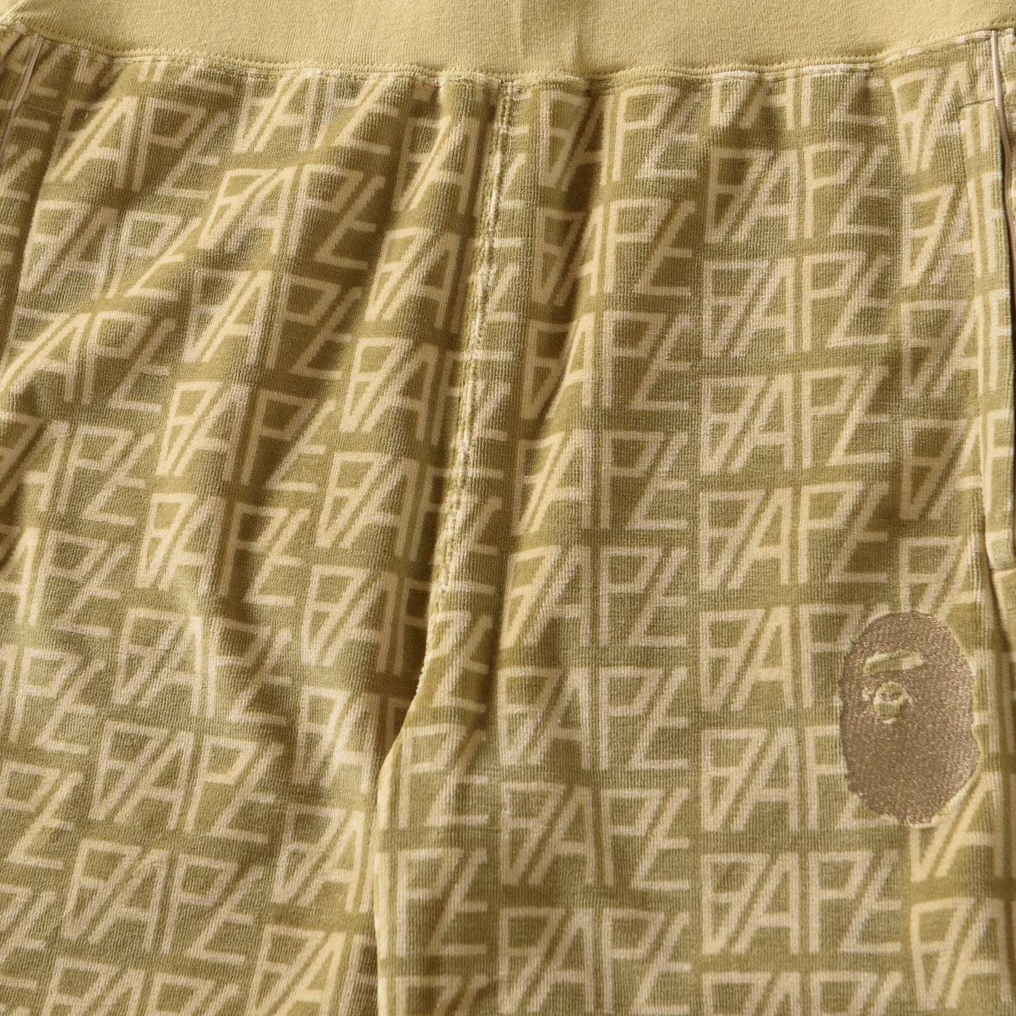 A Bathing Ape Logo Monogram Velour Shorts - Beige