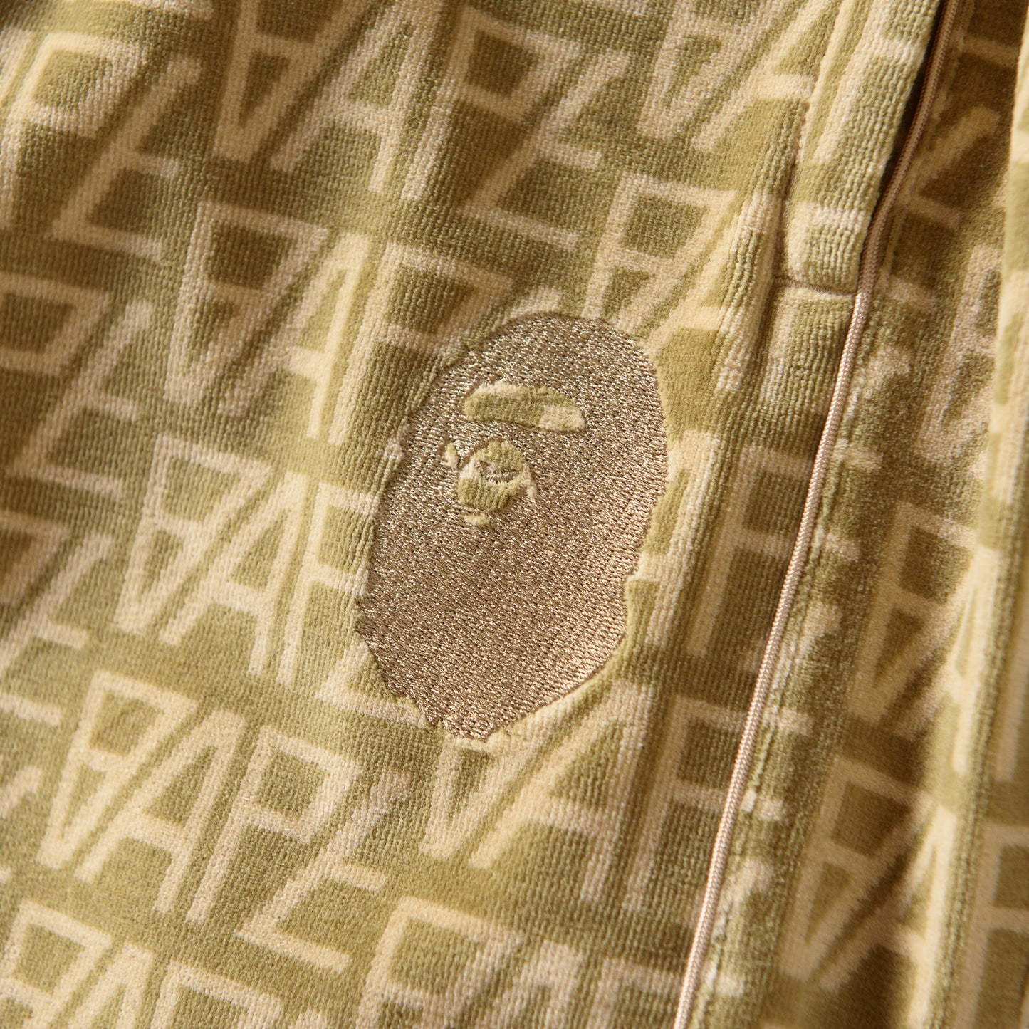 A Bathing Ape Logo Monogram Velour Shorts - Beige