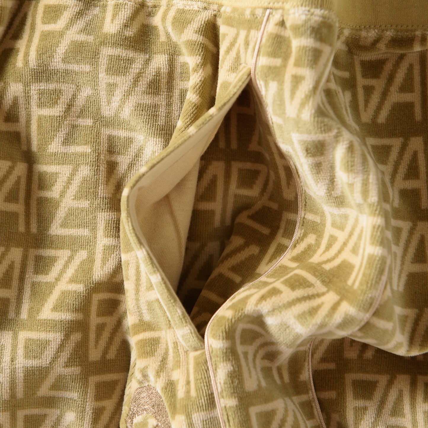 A Bathing Ape Logo Monogram Velour Shorts - Beige