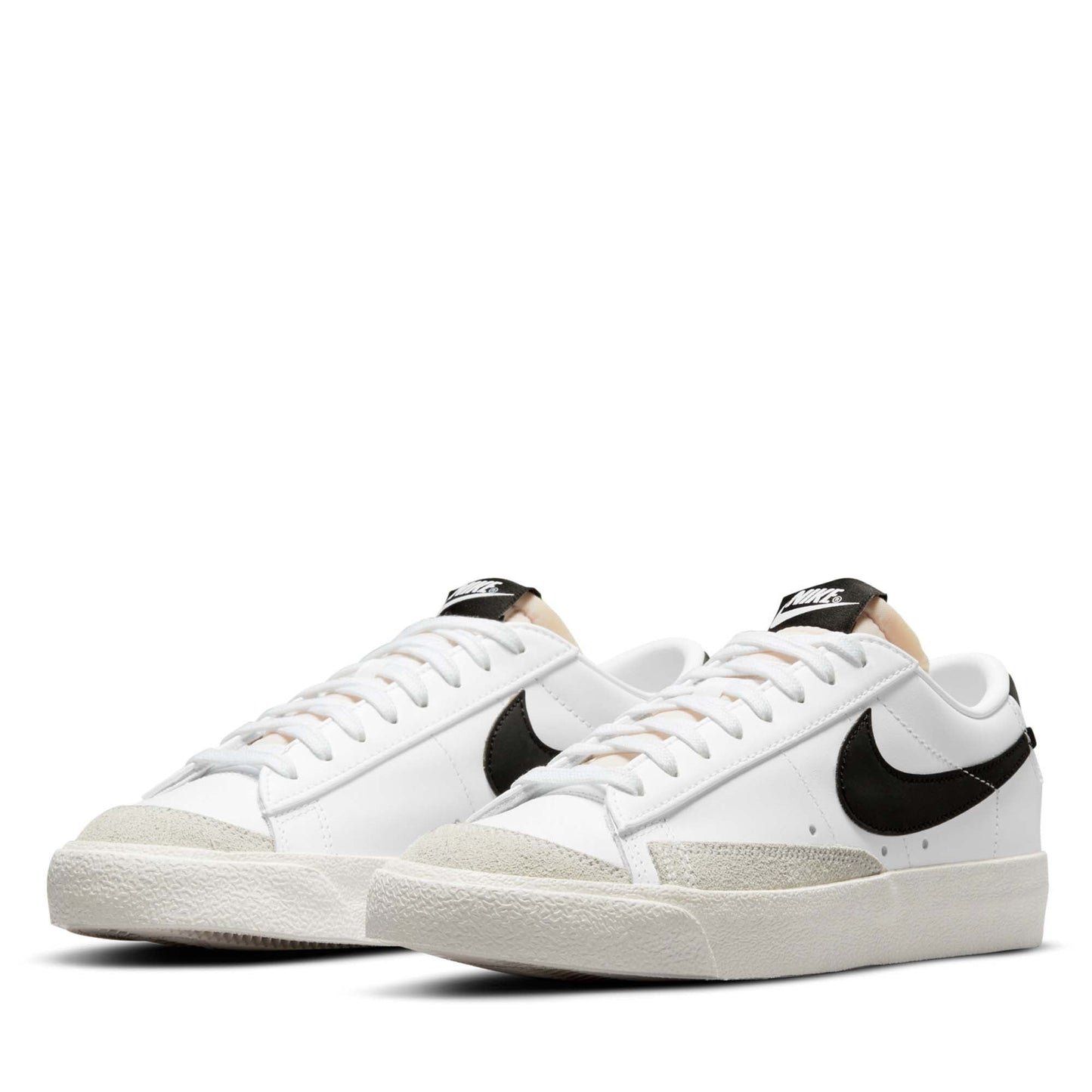 Women's Nike Blazer Low '77 - White/Black